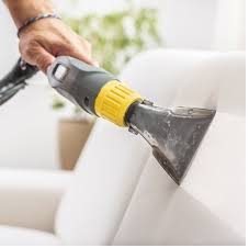 تمیزکردن مبل راحتی