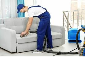 تمیزکردن مبل راحتی